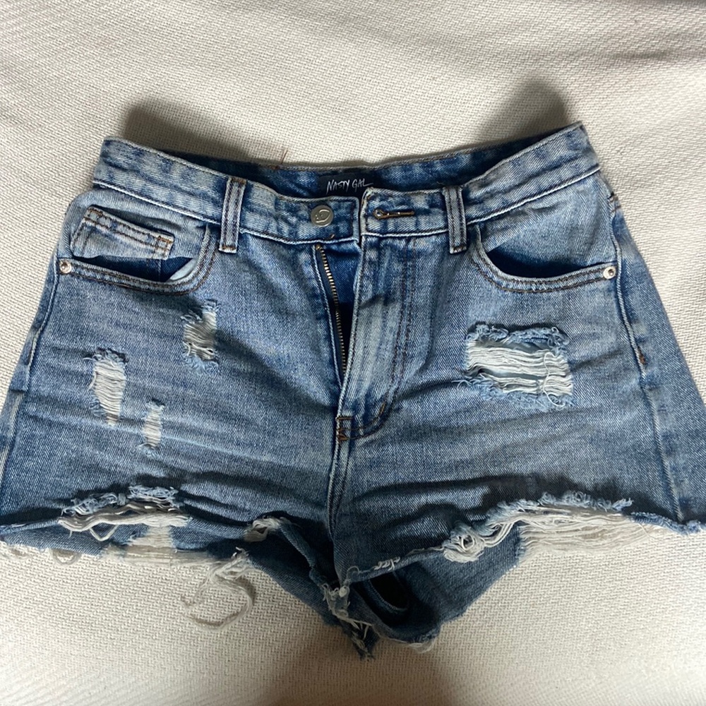 Nasty Gal Ripped High Waisted Shorts - Size 4; EU36